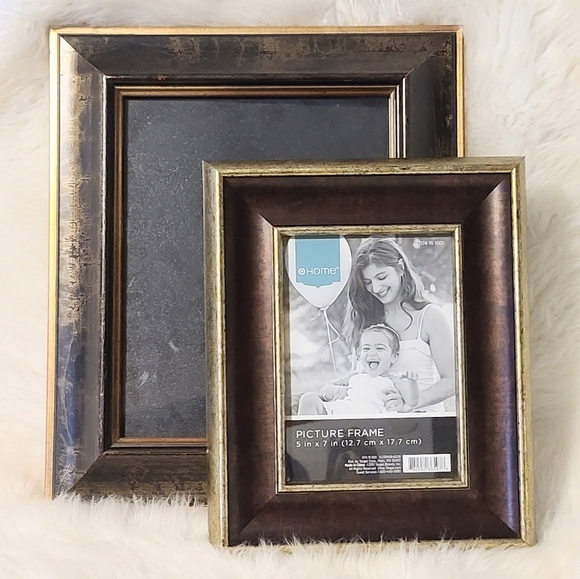 Picture Frames Set of 2 - 8 x 10 - Picture 5 of 5